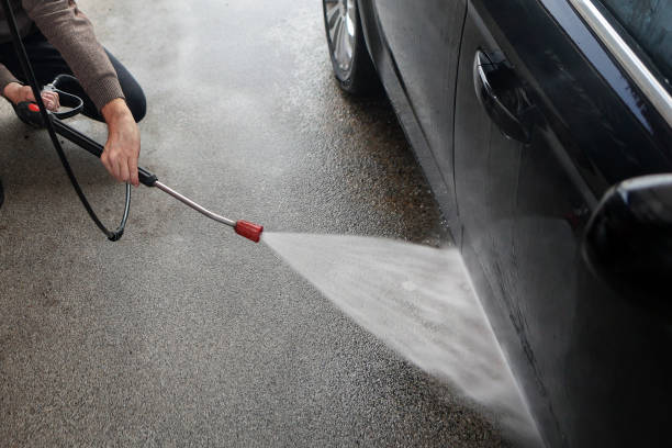 Why Choose Our Certified Pressure Washing Experts for Your Project Needs in Leeds, AL?